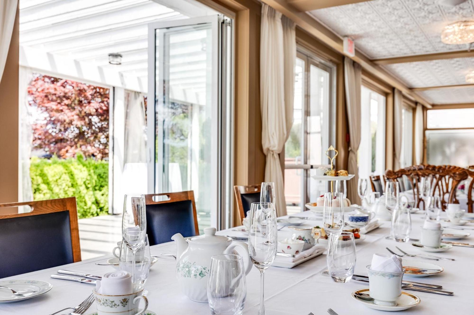 Hotel Eldorado At Eldorado Resort Келоуна Екстериор снимка