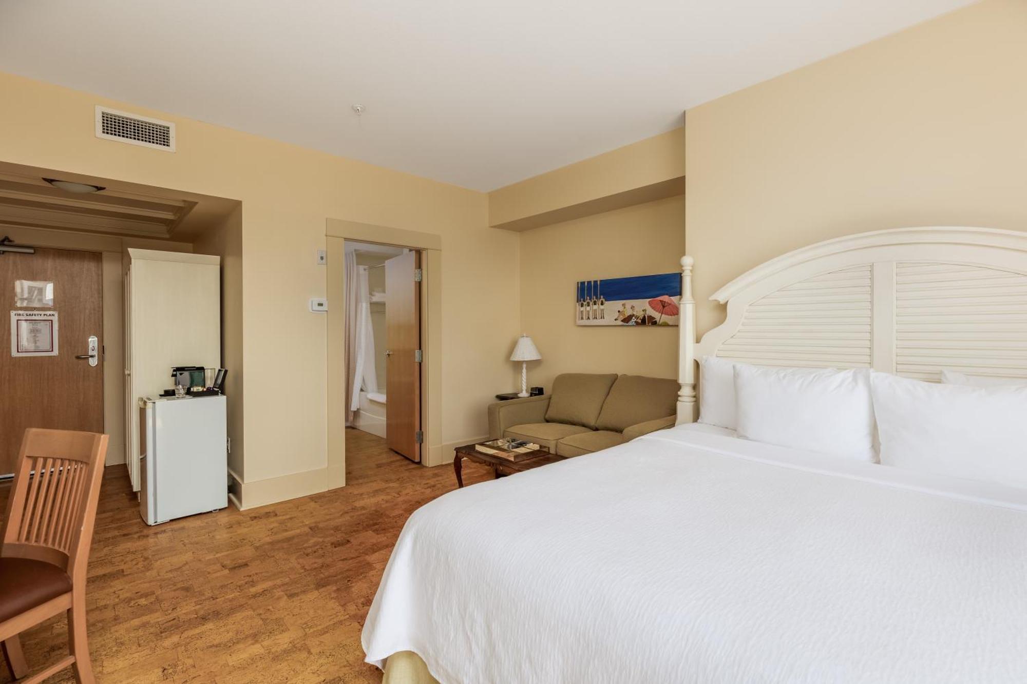 Hotel Eldorado At Eldorado Resort Келоуна Стая снимка